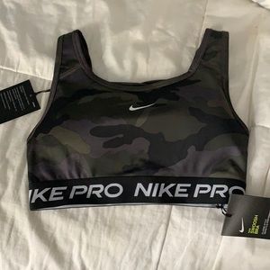 Nike pro swoosh bra